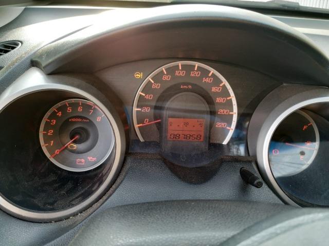 Honda Fit 13/14 automático IPVA pago