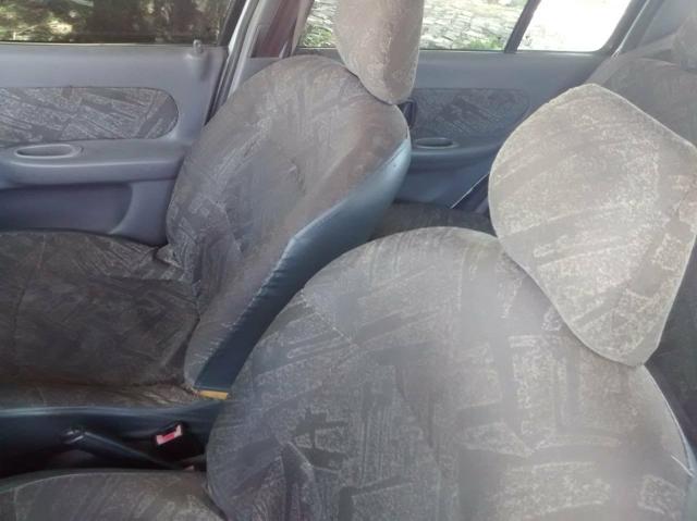 Vende-se Clio