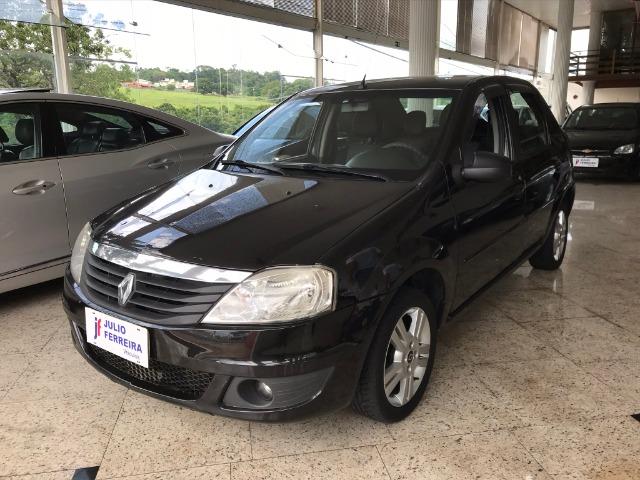 Renault Logan 1.6 Expression Flex Preto