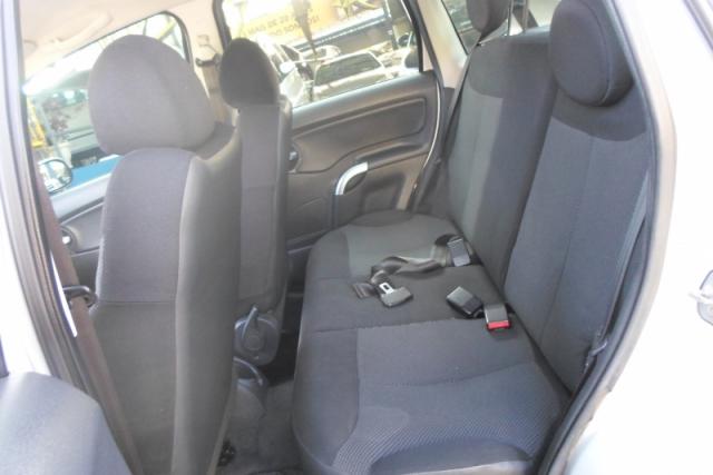 CITROEN C3 1.4 I GLX 8V FLEX 4P MANUAL. - Foto 4