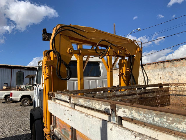Laudo e ART para Munck, guindaste, prensas hidráulicas
