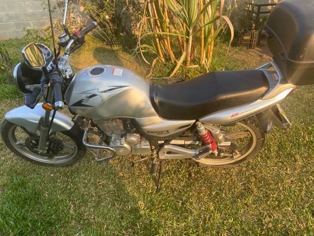 MOTO SUZUKI GSR150I, 2016 COMPLETA