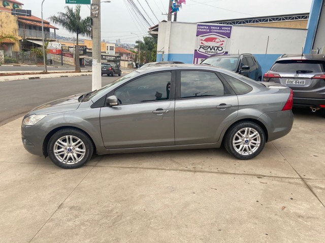 FORD FOCUS 1.6 FLEX 2012 COMPLETO, FINANCIO, TROCO