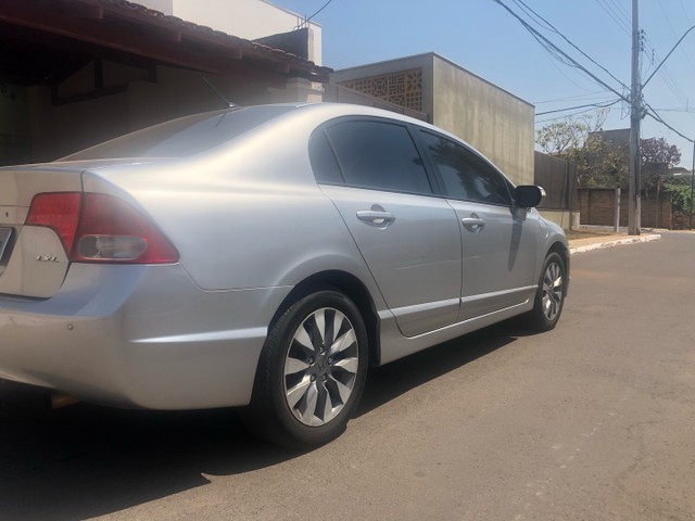 HONDA CIVIC LXL 10/10