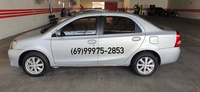 ETIOS XLS SEDAN 1.5 AUTOMÁTICO