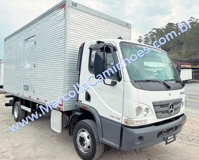 Mercedes Bens Acello 1016