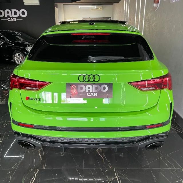 AUDI RS Q8, COR VERDE JAVA. A - SHIFT CAR Veículos