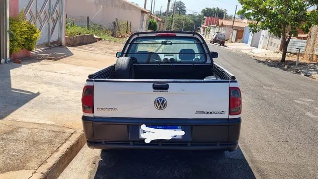 Volkswagen Saveiro a partir de 2004 1.6 Mi Titan 2p em SP