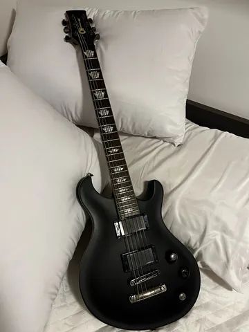 Guitarra Charvel Desolation DC1-st - Instrumentos musicais