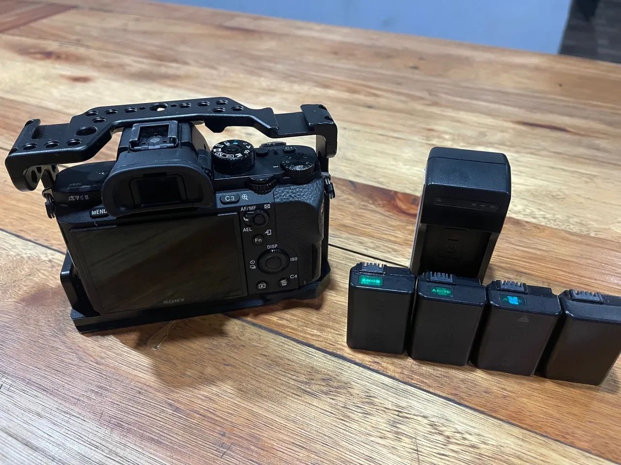 Vendo câmera sony a7sII - Full Frame  - Foto 4