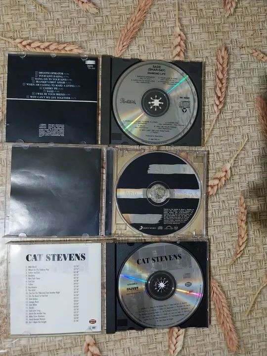Cds lote de 09 cds originais usados em muito bom estado de conservação 100 reais o lote  - Foto 4