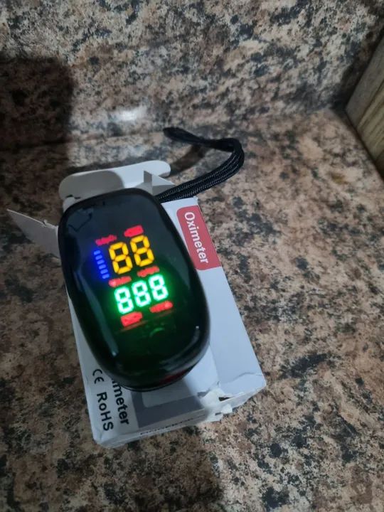 Oxímetro de pulso portátil para monitoramento de saúde - Foto 2