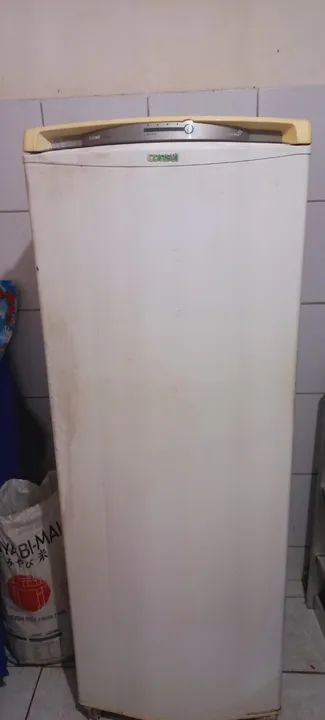 Geladeira Cônsul Frost Free 1 porta usada