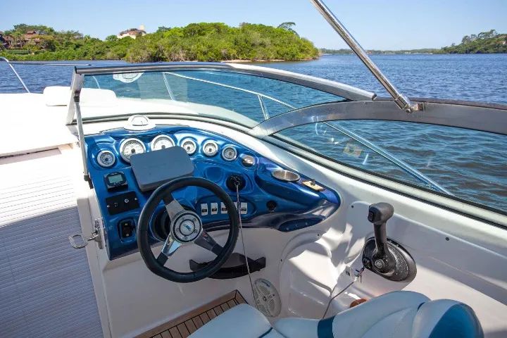 Evolve 265 CAB, Lancha LINDA, Bem Cuidada, Nova Pintura, Um Dono Só - Foto 12