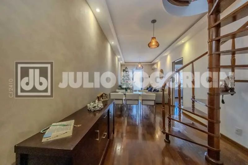 Apartamento - Duplex / Residencial / Méier