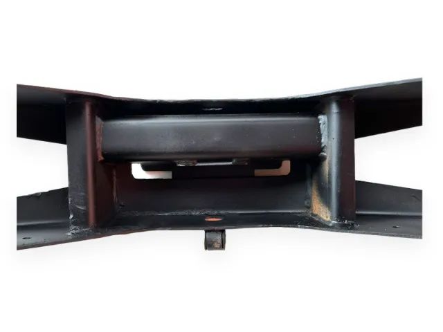 Travessa Frontal Chassis Ford Cargo 815 816 715 915 Original - Foto 7