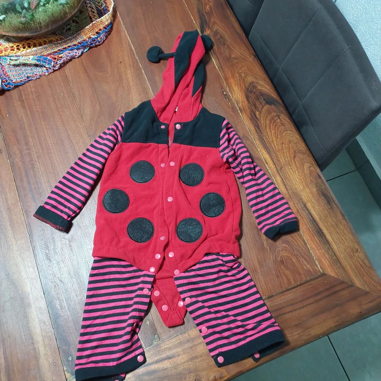 Fantasias joaninha ou abelha ou vaquinha - Foto 4