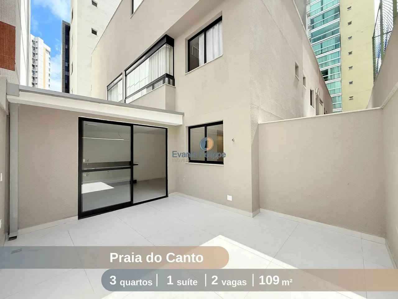 Imóvel para venda possui 109 metros quadrados com 3 quartos em Praia do Canto - Vitória -