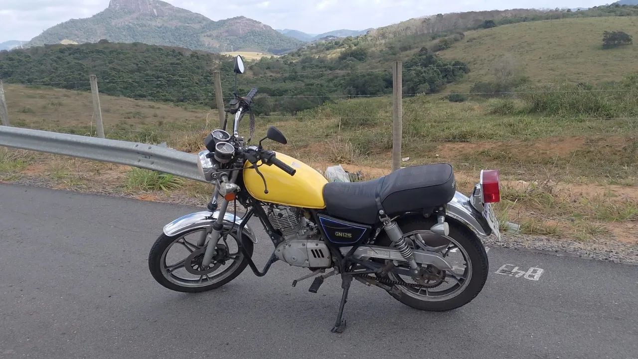 Suzuki Intruder - 125cc