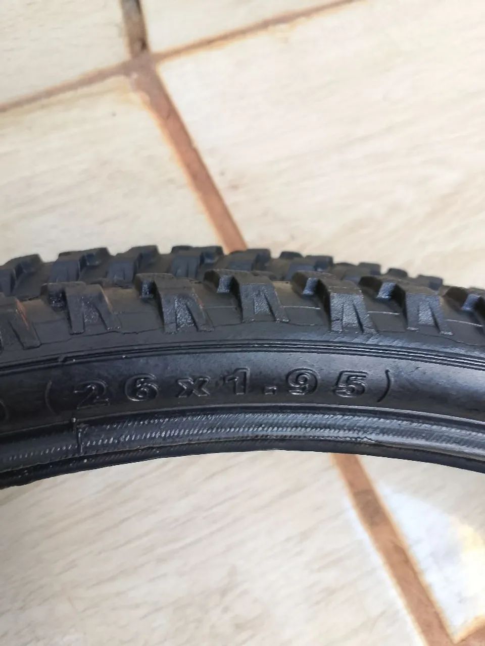 Pneu aro 26 - Foto 3