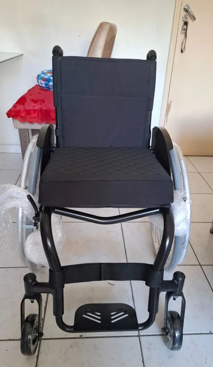 Cadeira de rodas 64673481180802120
