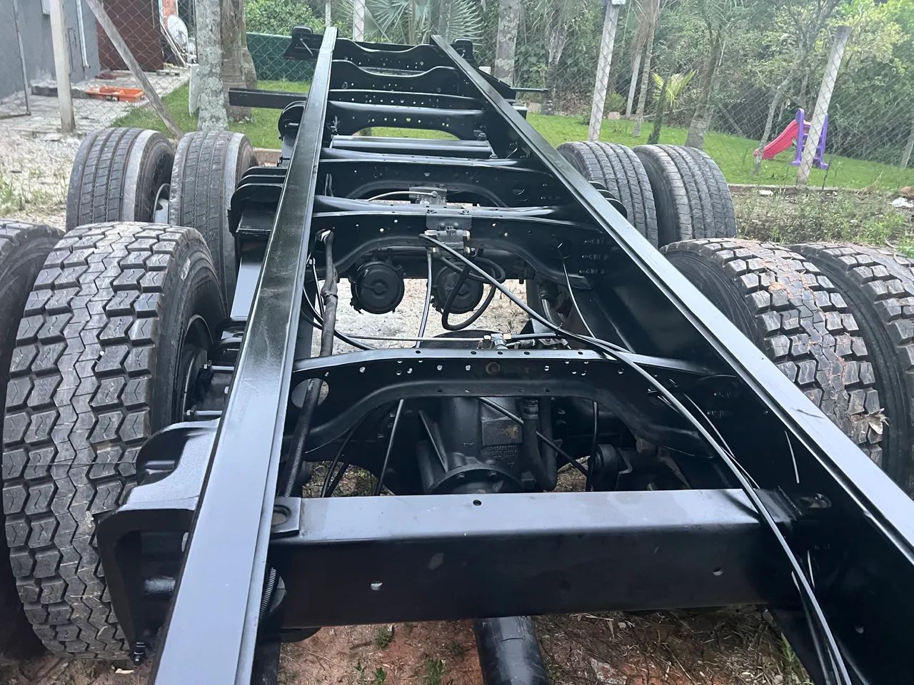 Vende Ford Cargo - Foto 3