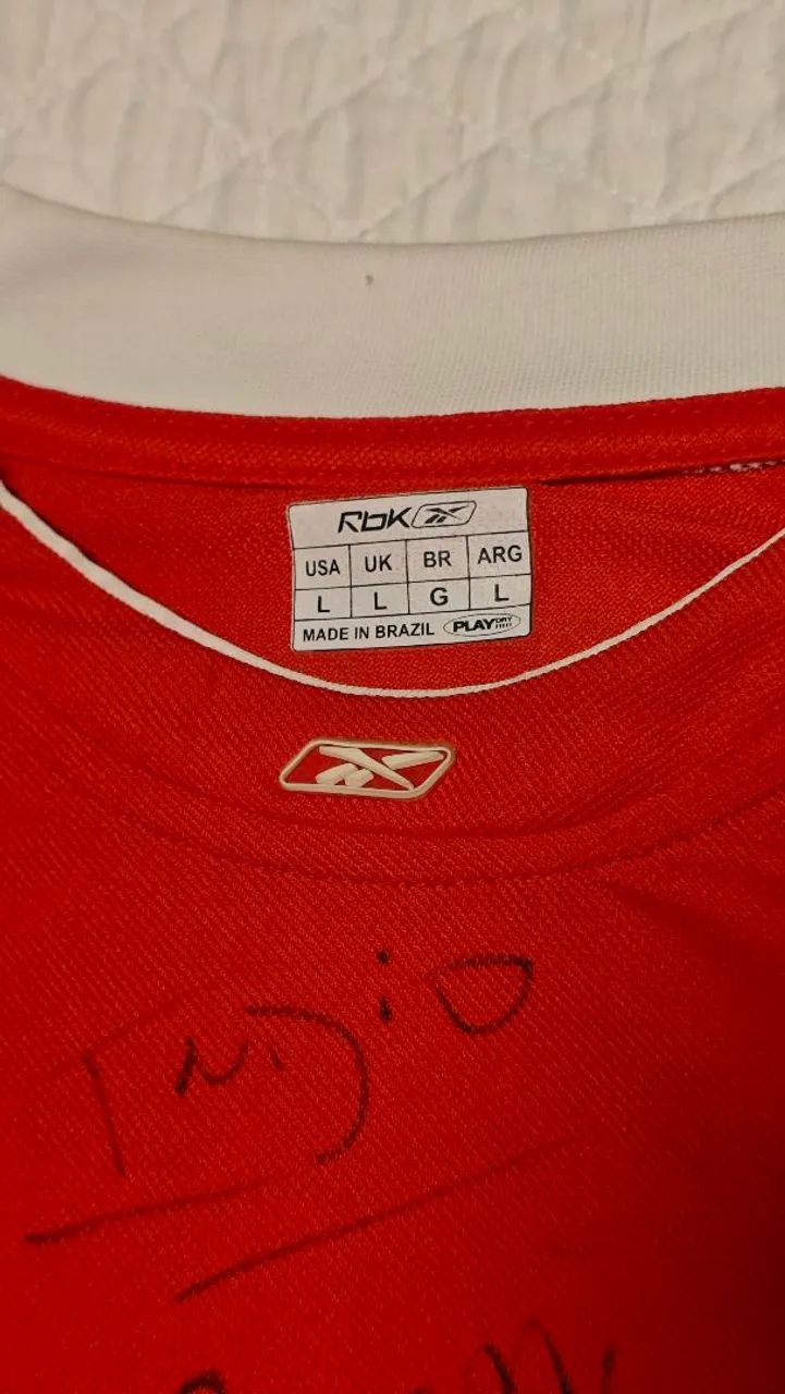 Camiseta Inter Autografada - Banrisul - Foto 2