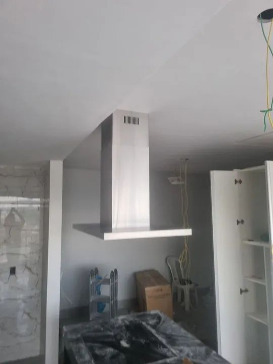 Instalação profissional em coifas ilha 