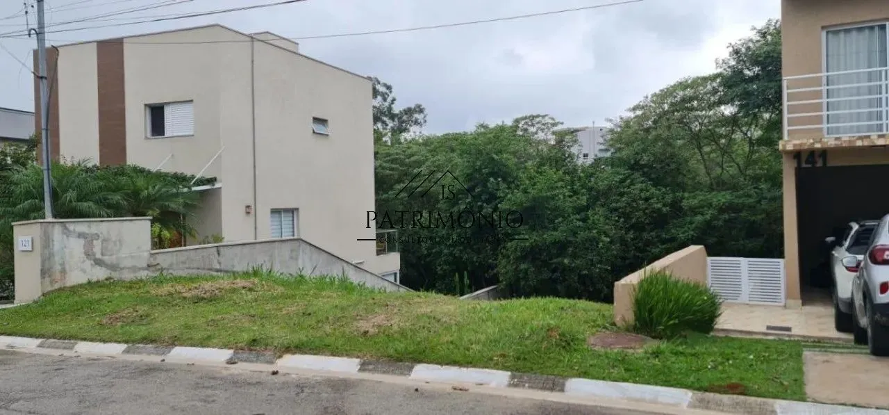 Terreno 285 m², À venda por 520.000,00. Condomínio New Ville, Suru - Santana de Paraíba/SP