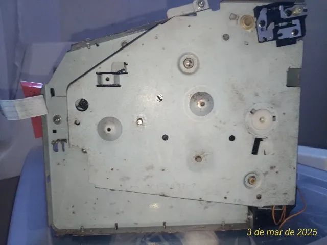 Impressora HP Laserjet 1020 - para retirar peças - Foto 2