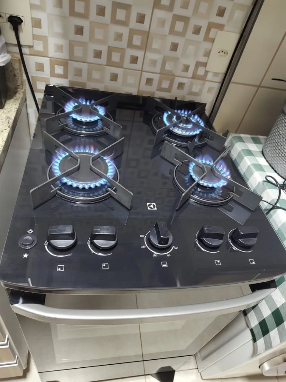 Fogão Electrolux 4 bocas Efficient - Foto 2