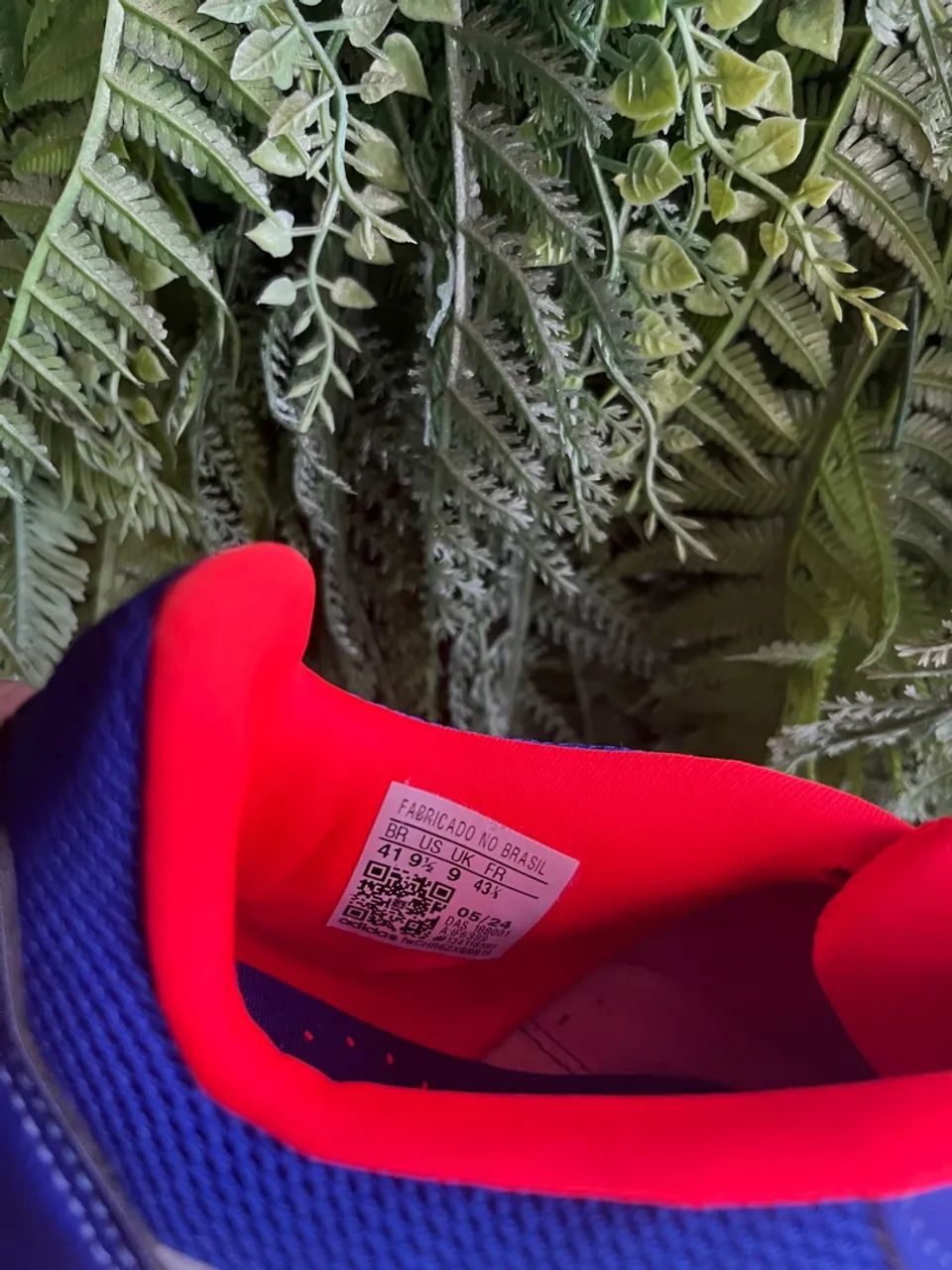 Chuteira Futsal Adidas Predator 24 Club tam:41 - Foto 3
