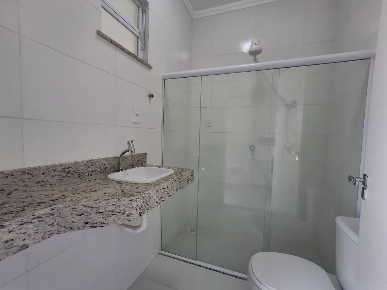 Oportunidade,  terreno 400 m com piscina, suíte Master, varanda gourmet e WC.  - Foto 11