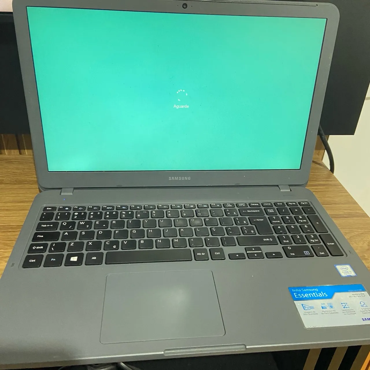 Notebook Samsung Essentials