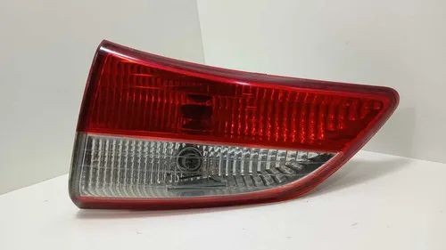 Lanterna Traseira Lado Direito Hyundai Hb20 Hatch 2012/2019 Direito/passageiro Vermelho