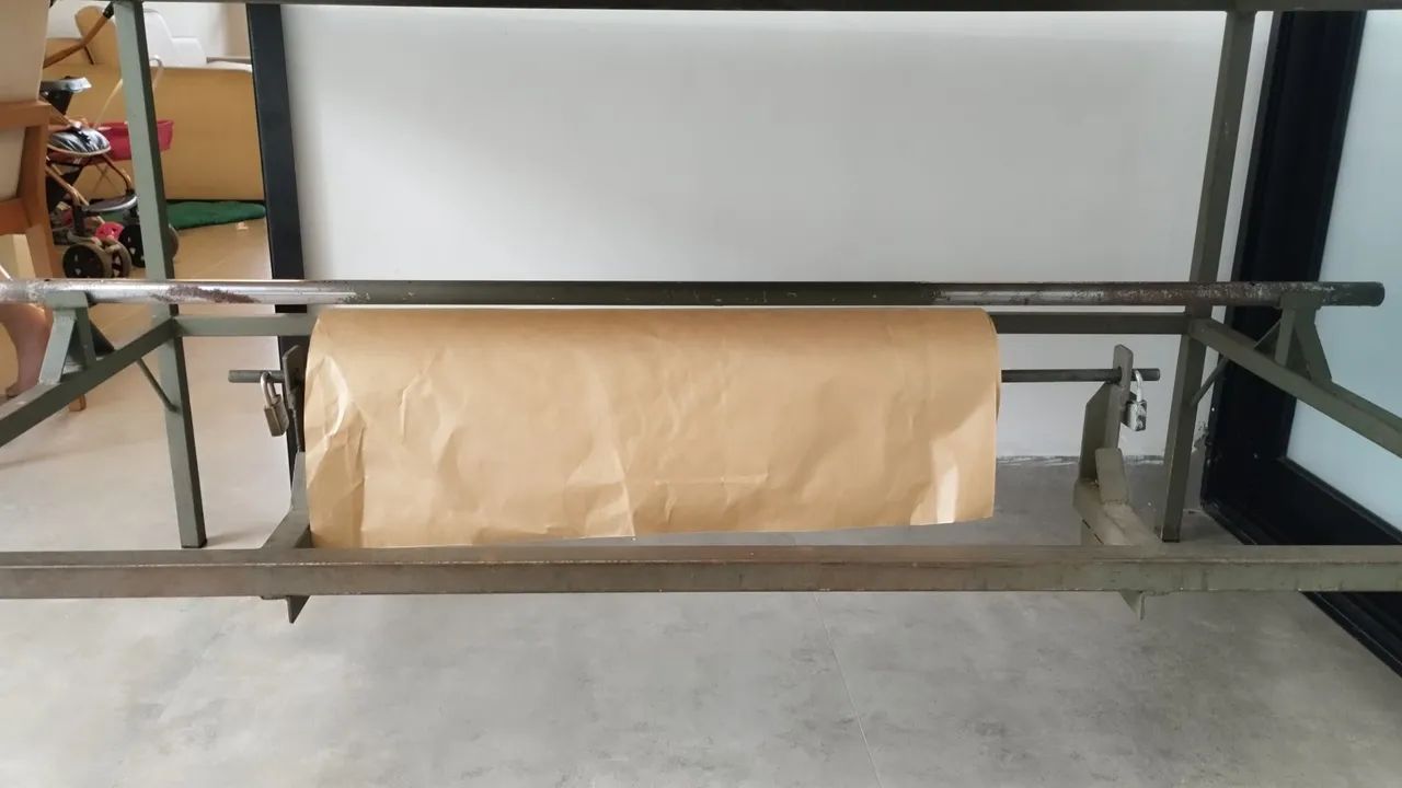 Mesa de embalagem para ecommerce com suporte para rolo de papel - Foto 3