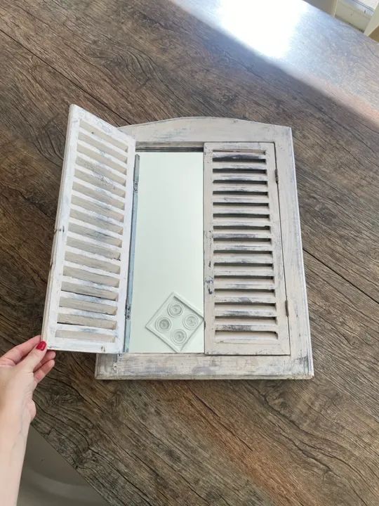 Espelho de madeira vintage retrô decoração 