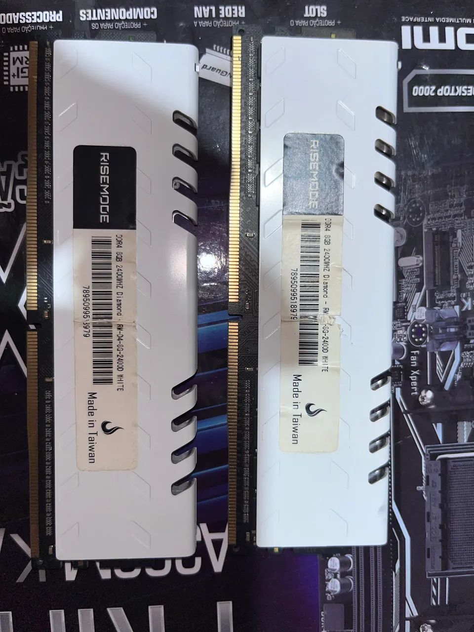 Memórias ram 16gb (8x2) 2400mhz