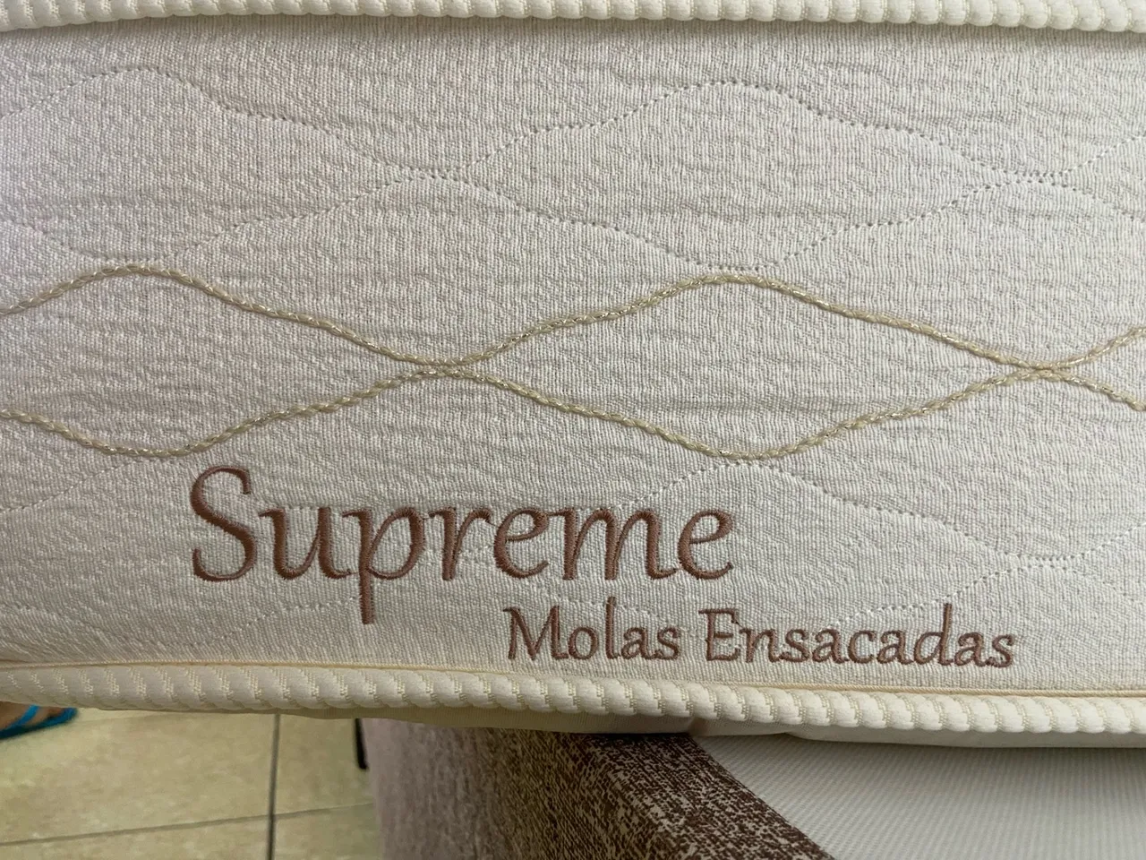 Colchão Herval Quemm molas ensacadas 20 HNE