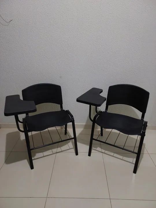 Cadeira universitária 