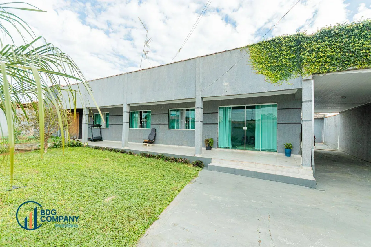 Casa com 4 dormitórios à venda, 220 m² por R$ 500.000,00 - Boa Vista - Ponta Grossa/PR