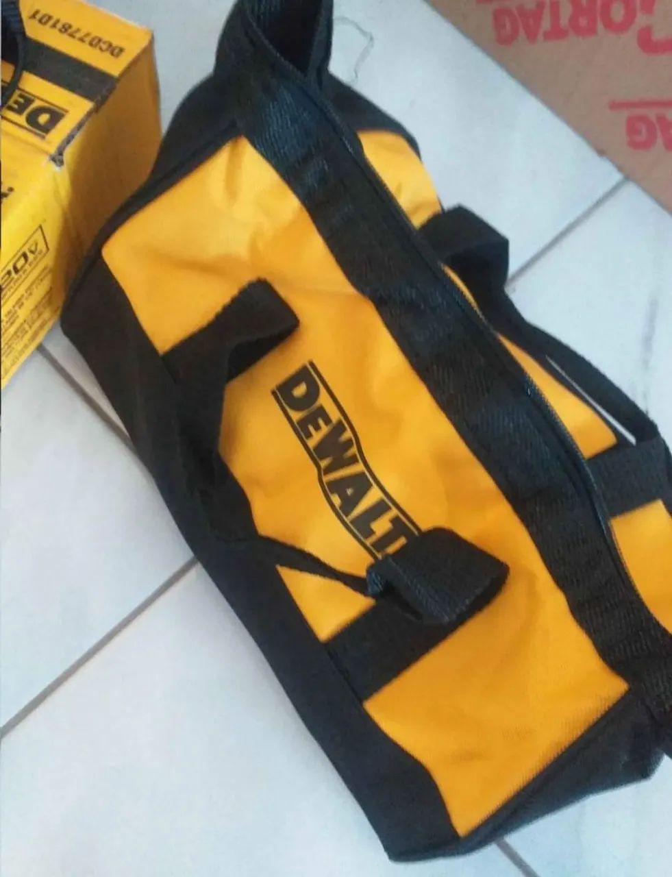 Furadeira/Parafusadeira DeWalt 20V Brushless DCD7781D1 - Foto 4