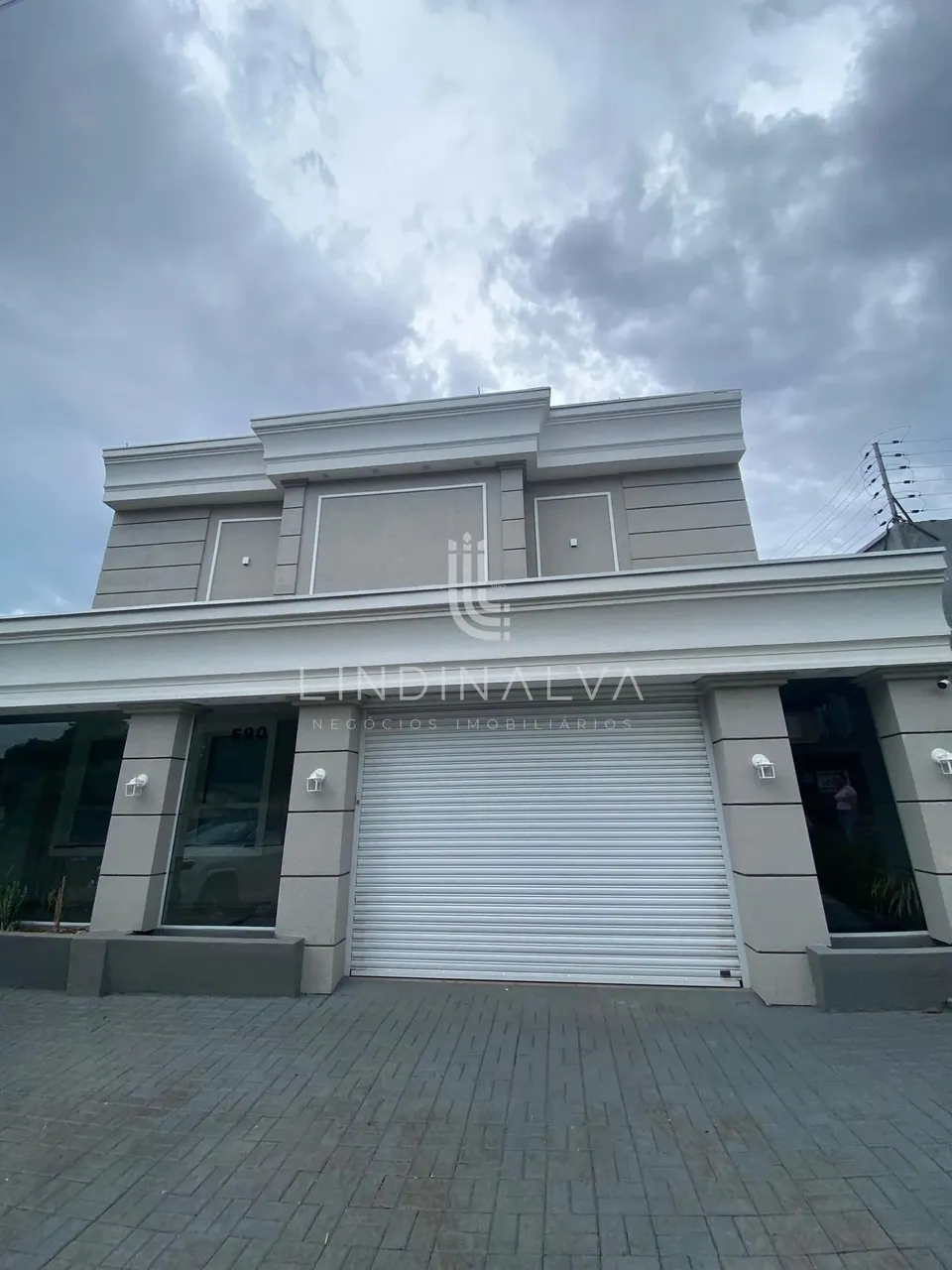 Salas comerciais disponíveis em clínica, em Foz do Iguaçu