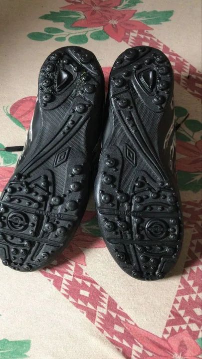 Society de fut7 da umbro semi nova - Foto 2