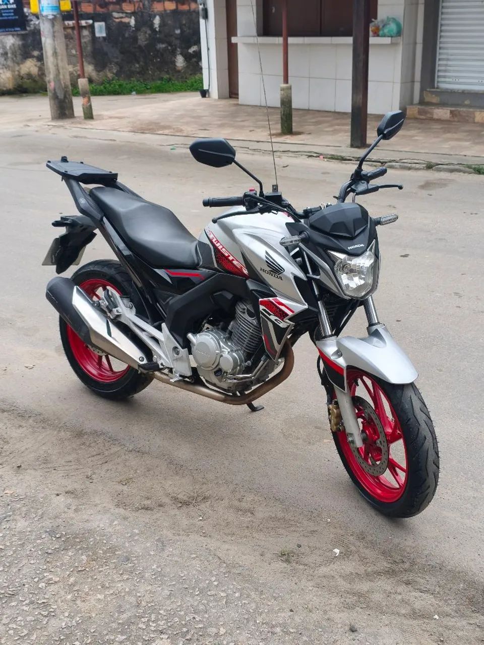 CB Twister 250 2021 - Foto 3