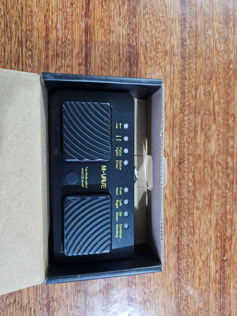 Pedal Bluetooth M-VAVE para controle de apresentações