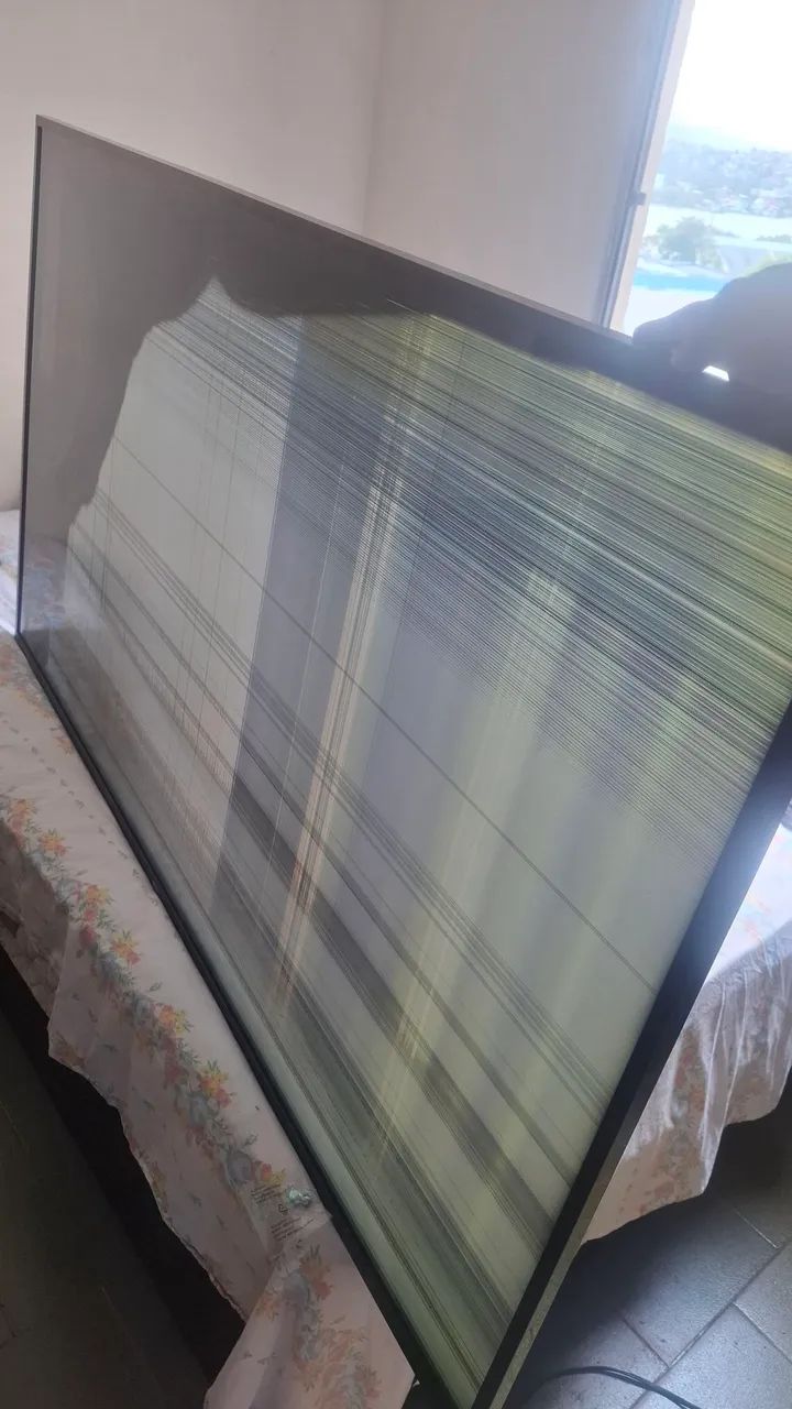 Tv 65  LG DEFEITO  - Foto 4