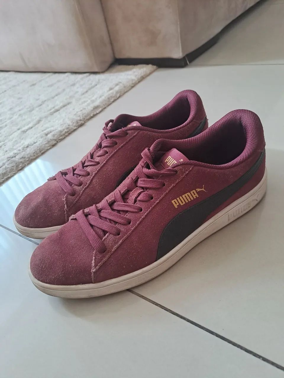 Tênis Puma Smash V2 - Edição vinho com dourado (raro)