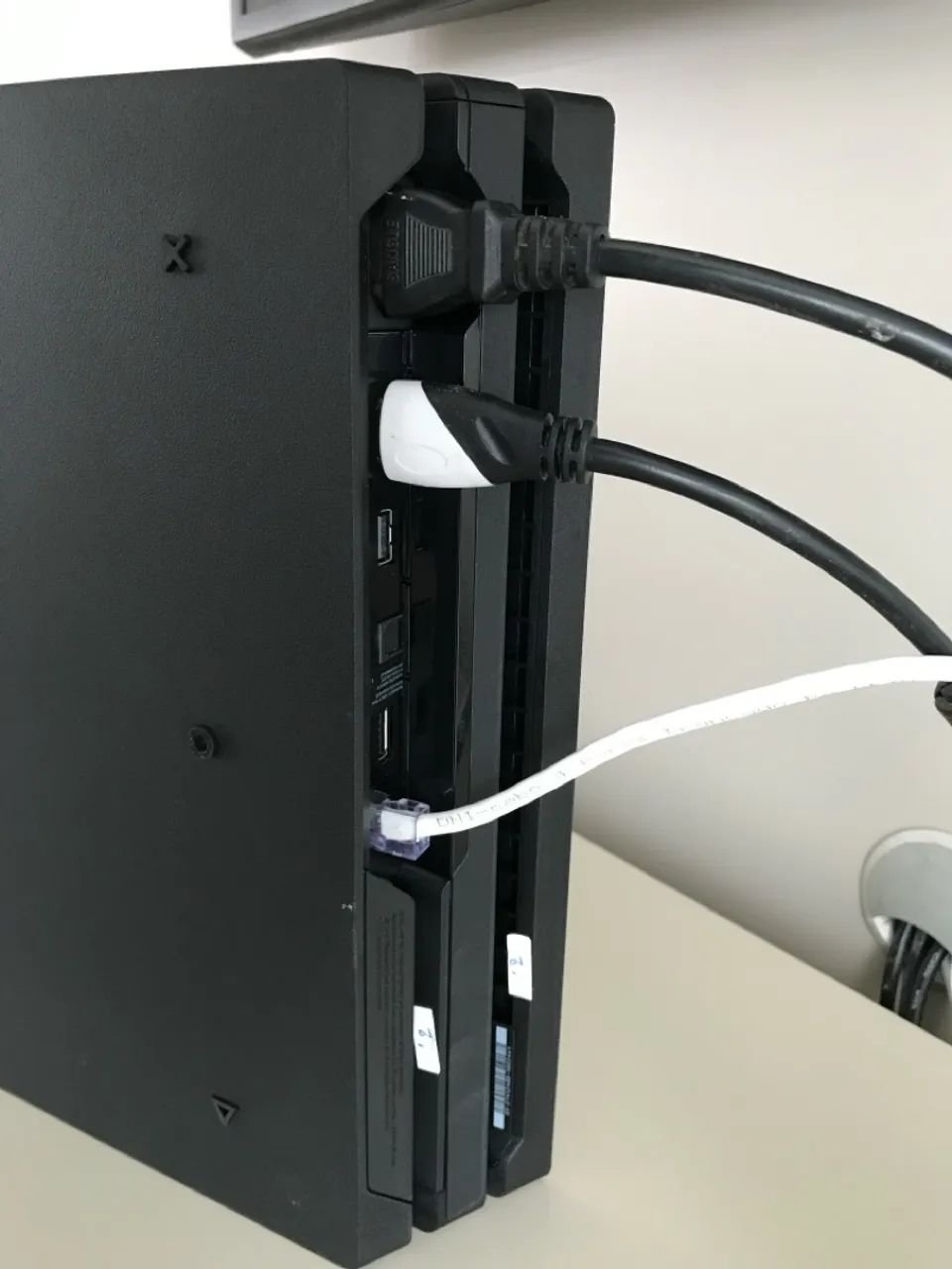 PS4 Pró 1T - Foto 2