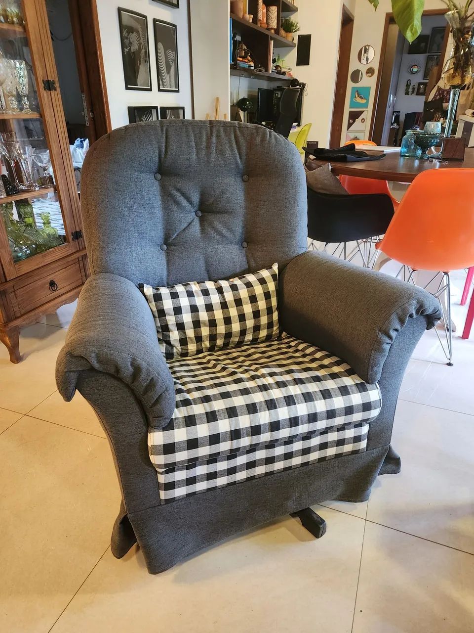 Poltrona confortável e elegante - Foto 5